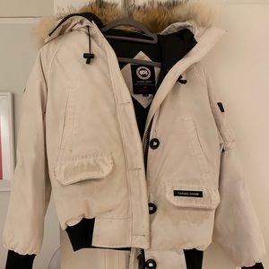 Women’s Canada Goose Puffer